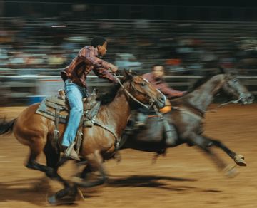 portada Eight Seconds: Black Rodeo Culture: Photographs by Ivan McClellan