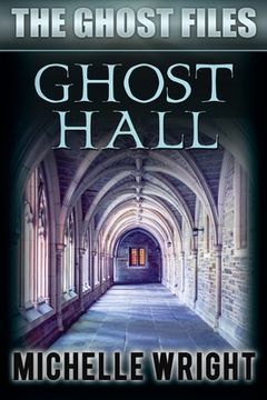 portada Ghost Hall (in English)