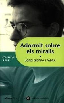 portada Adormit Sobre els Miralls (en Valenciano)
