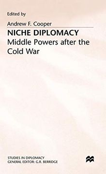 portada Niche Diplomacy: Middle Powers After the Cold war (Studies in Diplomacy) (in English)