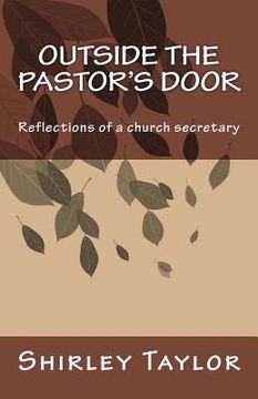 portada Outside the pastor's door: Reflections of a church secretary (in English)