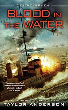 portada Blood in the Water (Destroyermen) (libro en Inglés)
