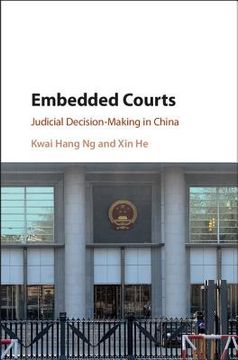 portada Embedded Courts (en Inglés)
