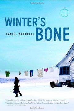 portada Winter's Bone (en Inglés)