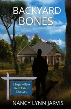 portada Backyard Bones (en Inglés)