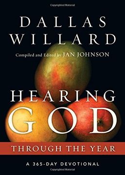 portada Hearing God Through the Year: A 365-Day Devotional (Through the Year Devotionals) (en Inglés)