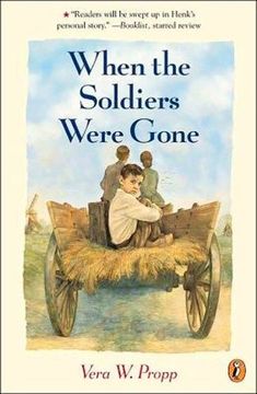 portada When the Soldiers Were Gone (en Inglés)