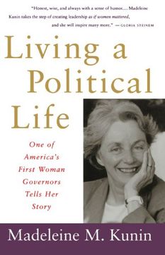 portada Living a Political Life: One of America's First Woman Governors Tells her Story (en Inglés)