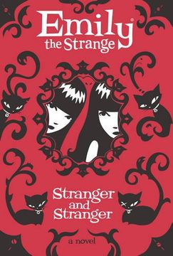 portada Strange and Stranger (Emily the Strange)