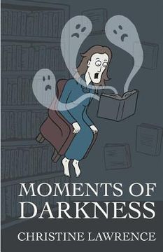 portada Moments of Darkness (en Inglés)