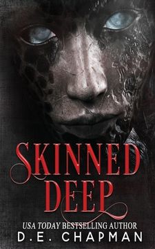 portada Skinned Deep: A Dark Horror Omegaverse (en Inglés)