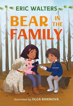 portada Bear in the Family (Orca Echoes) (in English)