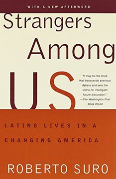 portada Strangers Among us: Latino Lives in a Changing America (en Inglés)