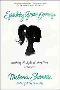 portada sparkly green earrings: catching the light at every turn