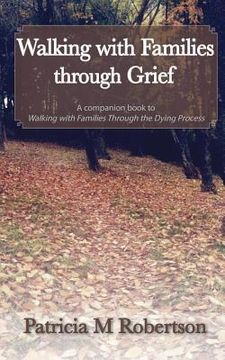 portada Walking with Families through Grief (en Inglés)