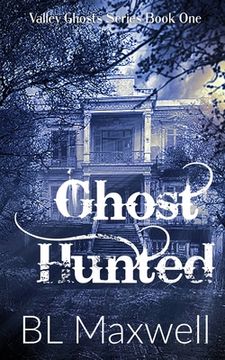portada Ghost Hunted (en Inglés)