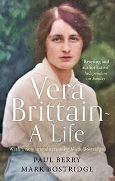 portada Vera Brittain: A Life (Paperback)