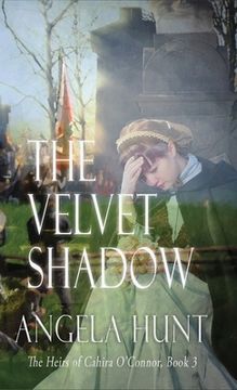 portada The Velvet Shadow (en Inglés)