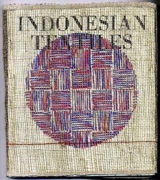 portada Indonesian Textiles