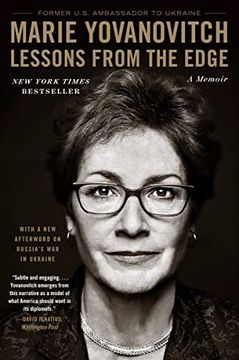 portada Lessons From the Edge: A Memoir (in English)