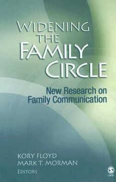 portada widening the family circle: new research on family communication (en Inglés)