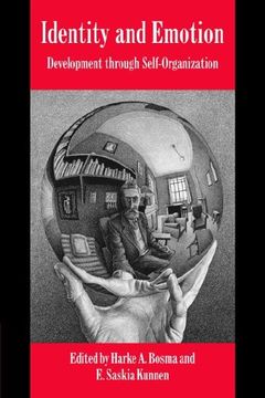portada Identity and Emotion: Development Through Self-Organization (Studies in Emotion and Social Interaction) (in English)