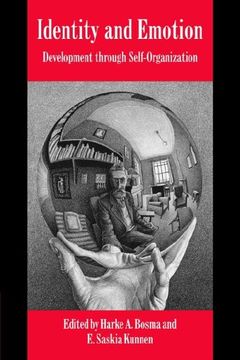 portada Identity and Emotion: Development Through Self-Organization (Studies in Emotion and Social Interaction) (en Inglés)