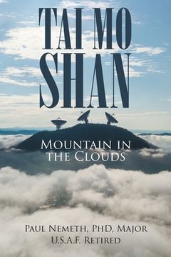 portada Tai Mo Shan: Mountain in the Clouds (in English)