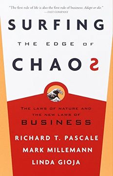portada Surfing the Edge of Chaos: The Laws of Nature and the new Laws of Business (in English)