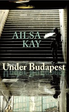 portada Under Budapest (in English)
