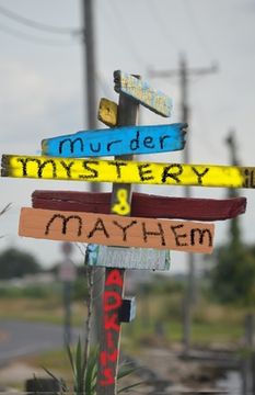 portada Murder Mysteries and Mayhem (en Inglés)