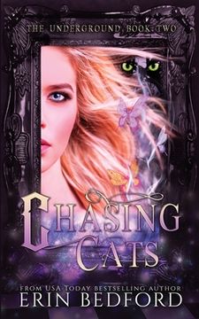 portada Chasing Cats (en Inglés)