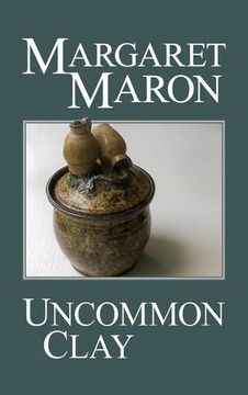 portada Uncommon Clay (Deborah Knott Mystery)
