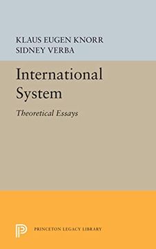 portada International System: Theoretical Essays (Princeton Legacy Library) (in English)