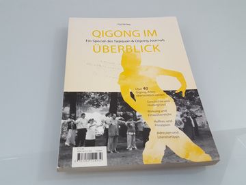 portada Qigong im Überblick: Ein Special des Taijiquan & Qigong Journals / Herausgeber: Helmut Oberlack / Taijiquan- & Qigong-Journal; Special (en Alemán)