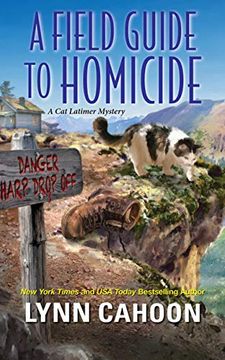 portada A Field Guide to Homicide (a cat Latimer Mystery) (en Inglés)