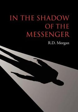 portada in the shadow of the messenger