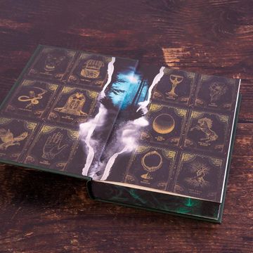 One Dark Window: the gothic and spellbinding million-copy bestseller