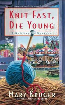 portada Knit Fast, die Young: A Knitting Mystery (Knitting Mysteries) (in English)