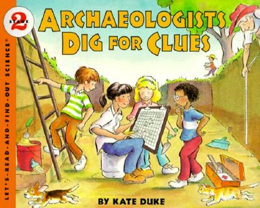 archaeologists dig for clues (in English)