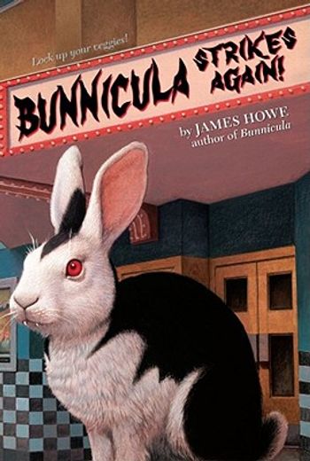 Bunnicula Strikes Again! (en Inglés)